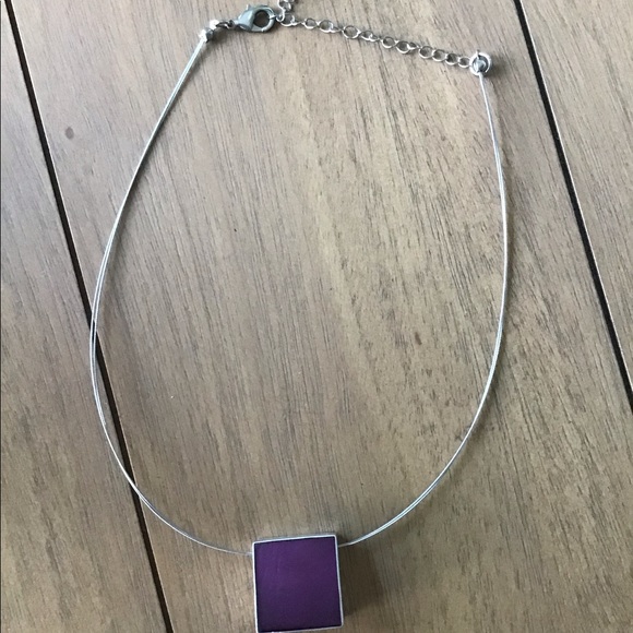 Necklace with reversible color pendant - Picture 6 of 6